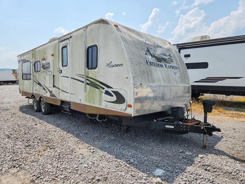 58218966 :رقم المزاد ، 5ZT2FEVB1BA004844 vin ، 2011 Coachman Trailers مزاد بيع