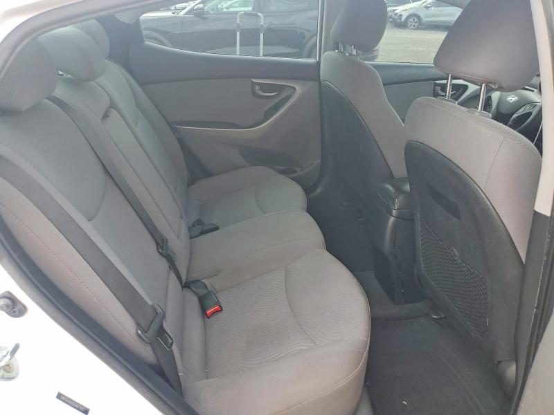 Продаж на аукціоні авто 2016 Hyundai Elantra, vin: 5NPDH4AE6GH671617, номер лоту: 63804106