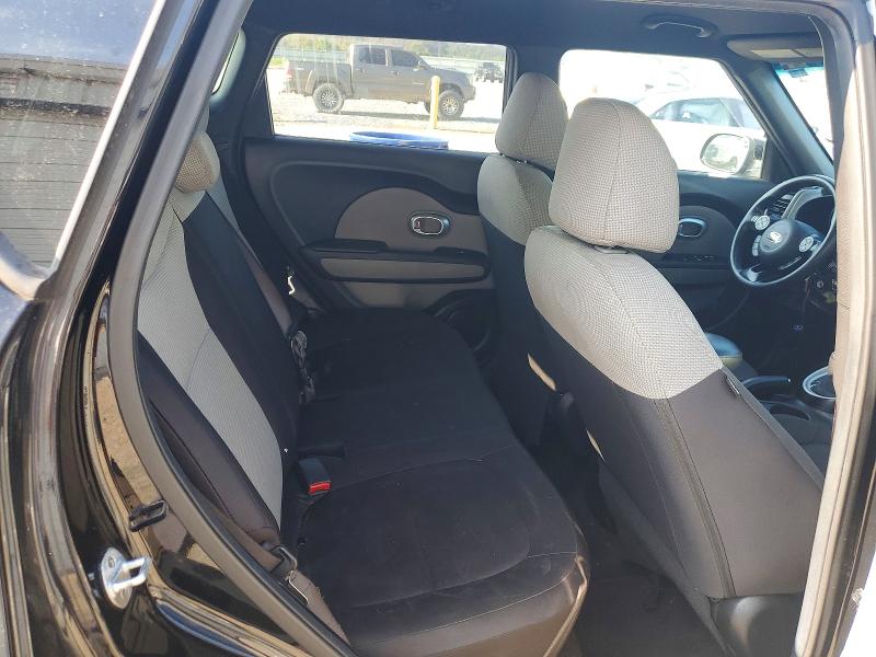 63844806 :رقم المزاد ، KNDJN2A20J7594888 vin ، 2018 Kia Soul مزاد بيع