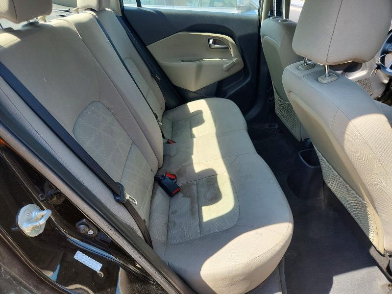 64674266 :رقم المزاد ، KNADM4A34E6331963 vin ، 2014 Kia Rio مزاد بيع
