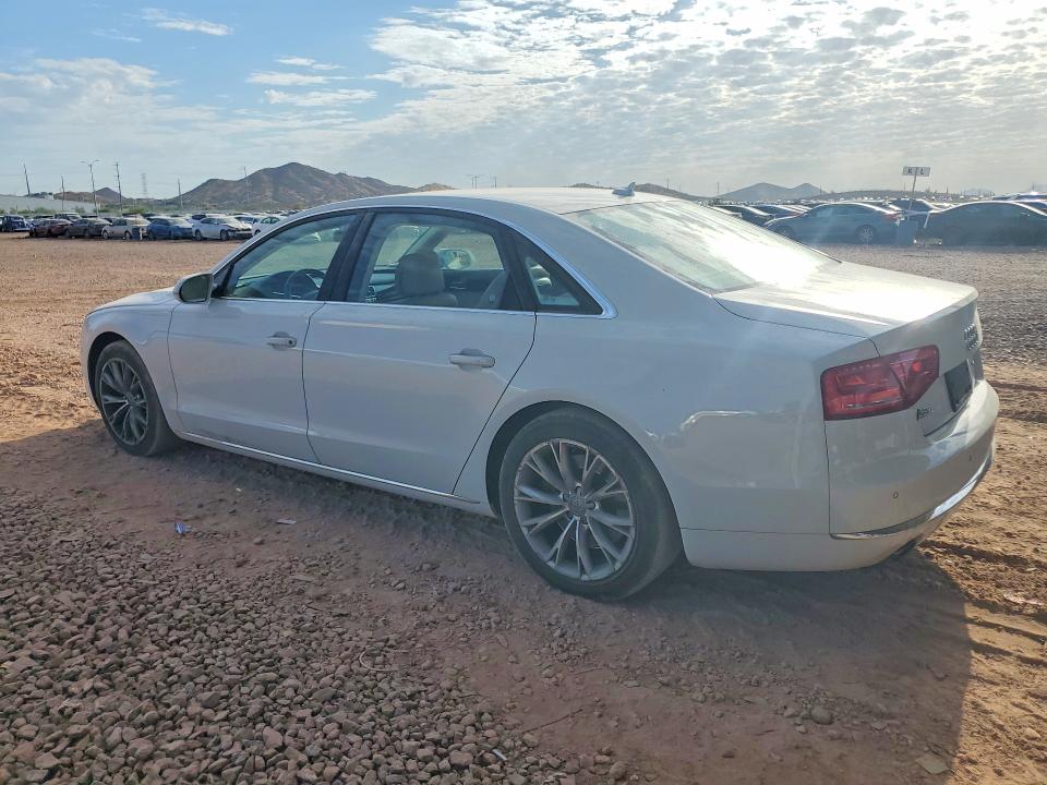 Продаж на аукціоні авто 2012 Audi A8, vin: WAURVAFD4CN013637, номер лоту: 63524846