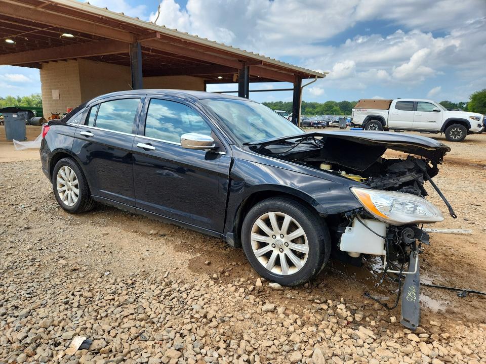 Продажа на аукционе авто 2013 Chrysler 200, vin: 1C3CCBCG1DN569557, номер лота: 64789116