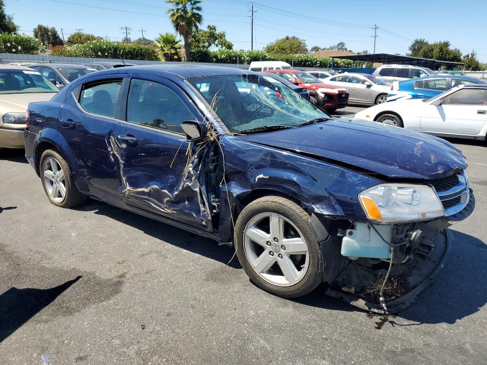 66312636 :رقم المزاد ، 1C3CDZCB8DN660741 vin ، 2013 Dodge Avenger مزاد بيع