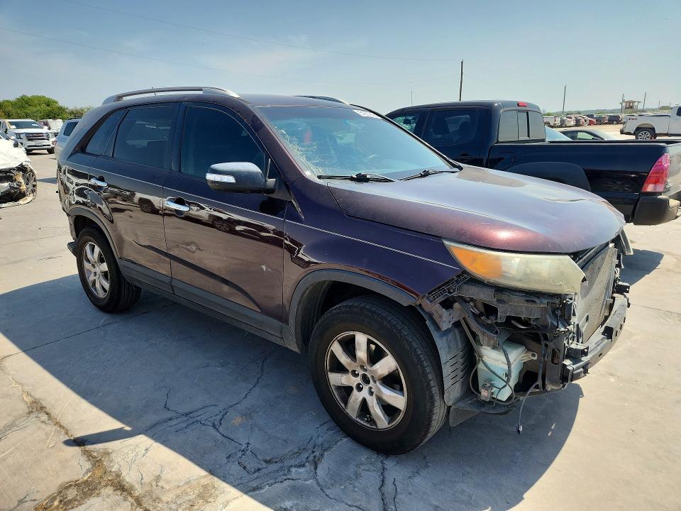Продажа на аукционе авто 2011 Kia Sorento, vin: 5XYKT4A18BG121662, номер лота: 64250856