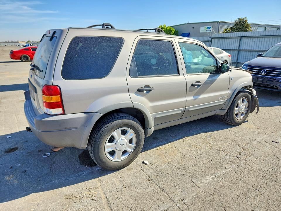 2001 Ford Escape მანქანა იყიდება აუქციონზე, vin: 1FMCU04111KC45038, აუქციონის ნომერი: 66353926