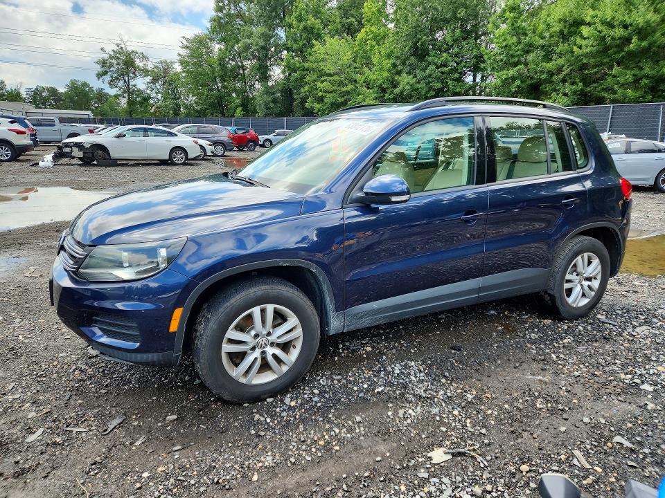 63842126 :رقم المزاد ، WVGAV7AX4GW616281 vin ، 2016 Volkswagen Tiguan مزاد بيع