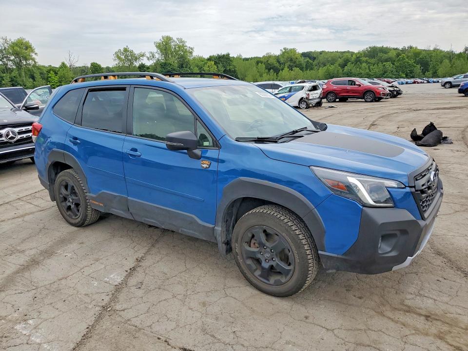 65558636 :رقم المزاد ، JF2SKAMC8NH497628 vin ، 2022 Subaru Forester مزاد بيع