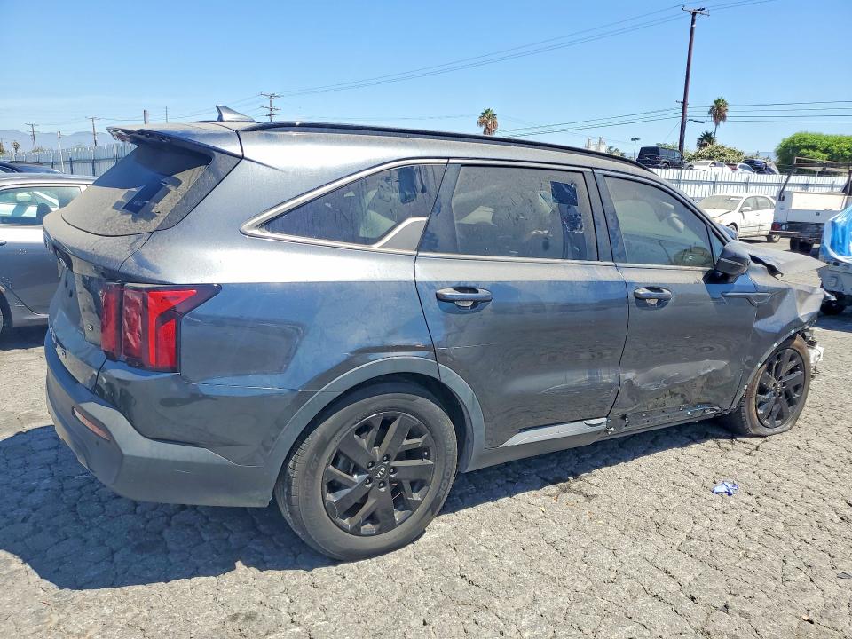 65529386 :رقم المزاد ، 5XYRLDLC8MG004938 vin ، 2021 Kia Sorento مزاد بيع