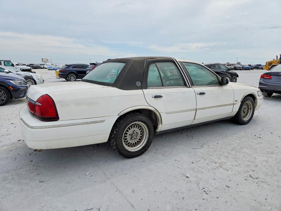 Продаж на аукціоні авто 2001 Mercury Grand Marquis, vin: 2MEFM75W41X620999, номер лоту: 65877756