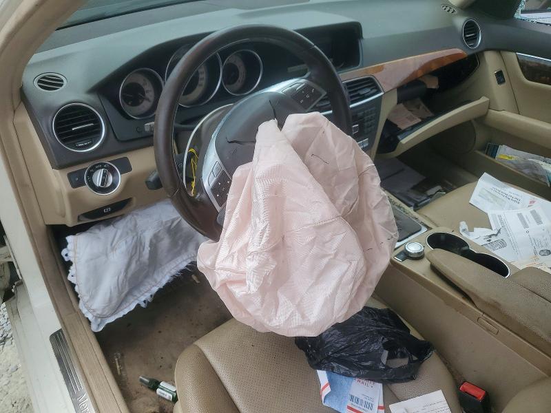 Продаж на аукціоні авто 2012 Mercedes-benz C, vin: WDDGF8BB3CF894481, номер лоту: 66499556