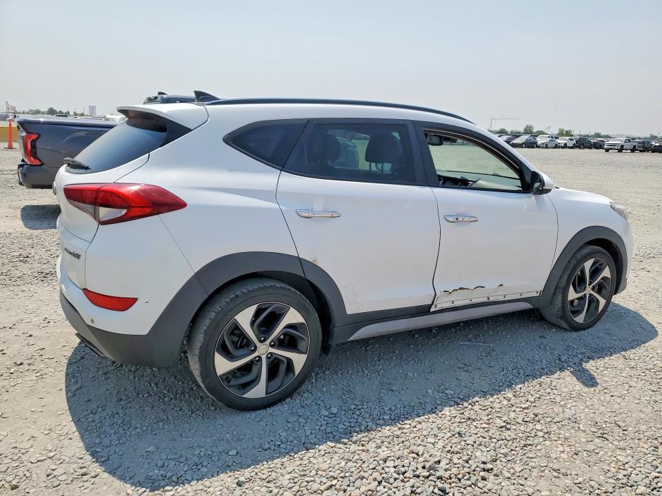 Продажа на аукционе авто 2018 Hyundai Tucson, vin: KM8J33A26JU763787, номер лота: 63558806