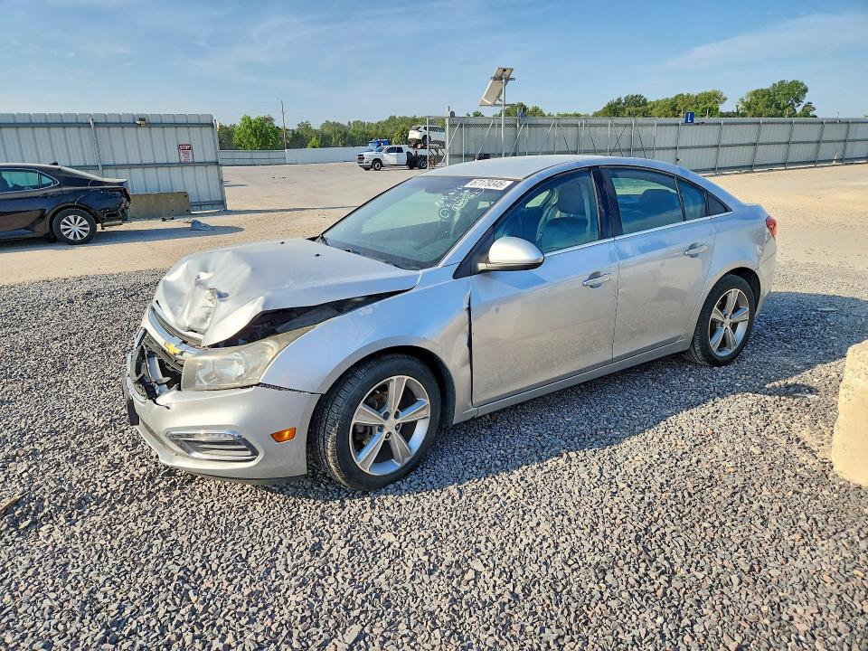 67179346 :رقم المزاد ، 1G1PE5SB1F7297154 vin ، 2015 Chevrolet Cruze مزاد بيع