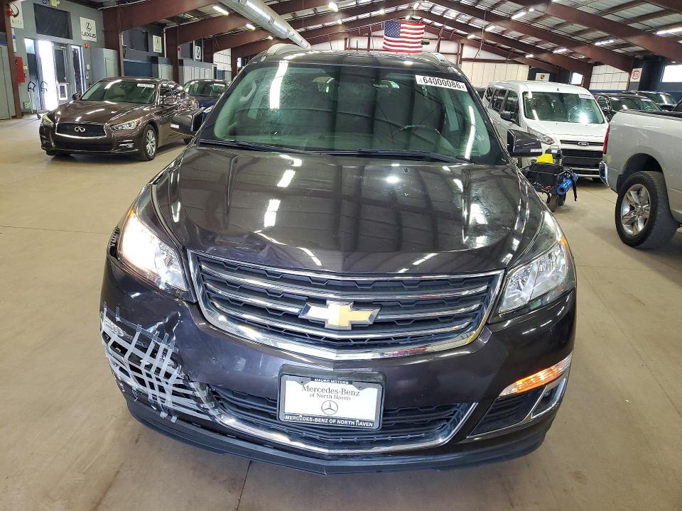 64000086 :رقم المزاد ، 1GNKVGKD8HJ215982 vin ، 2017 Chevrolet Traverse مزاد بيع