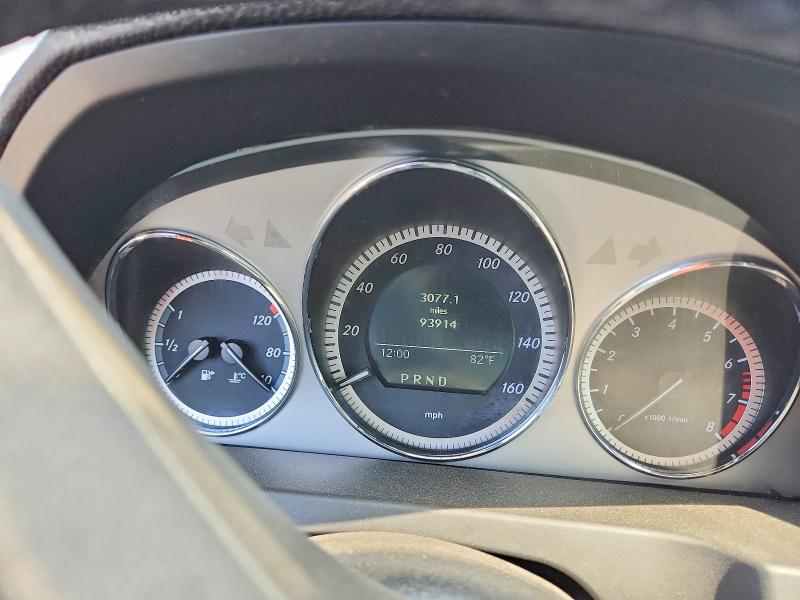 2011 Mercedes-benz C მანქანა იყიდება აუქციონზე, vin: WDDGF5EB9BR158202, აუქციონის ნომერი: 64672766