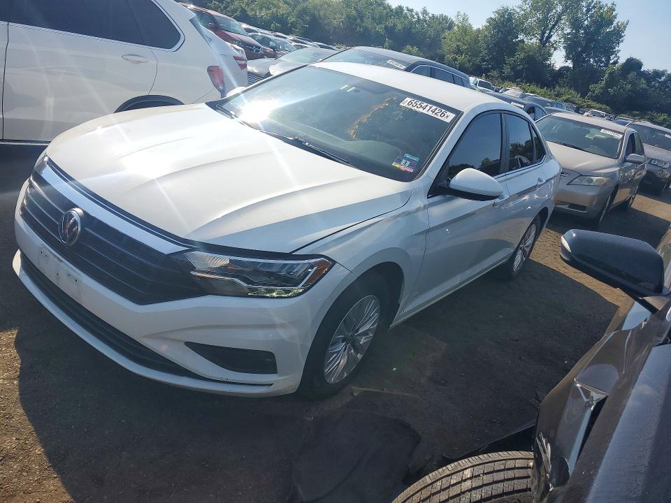 65541426 :رقم المزاد ، 3VWC57BU0KM060025 vin ، 2019 Volkswagen Jetta مزاد بيع
