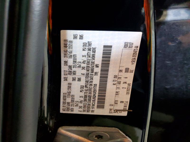 2017 Ford Escape მანქანა იყიდება აუქციონზე, vin: 1FMCU9J92HUE61705, აუქციონის ნომერი: 63694886