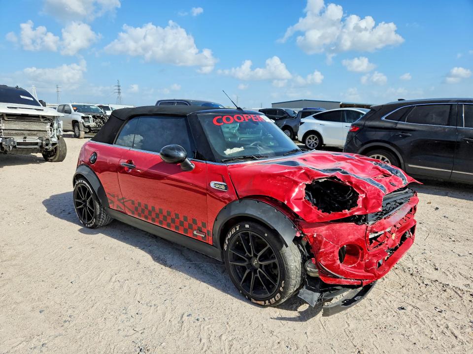 64571256 :رقم المزاد ، WMWWG9C51K3F66591 vin ، 2019 Mini Cooper مزاد بيع