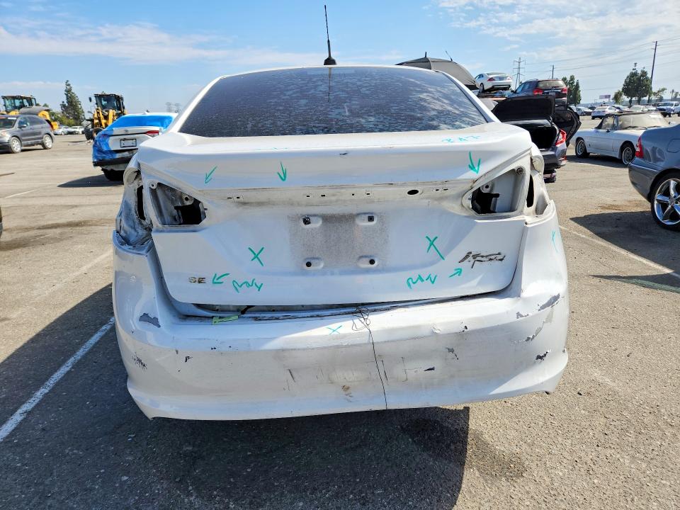 64109516 :رقم المزاد ، 3FADP4BJ8GM205508 vin ، 2016 Ford Fiesta مزاد بيع