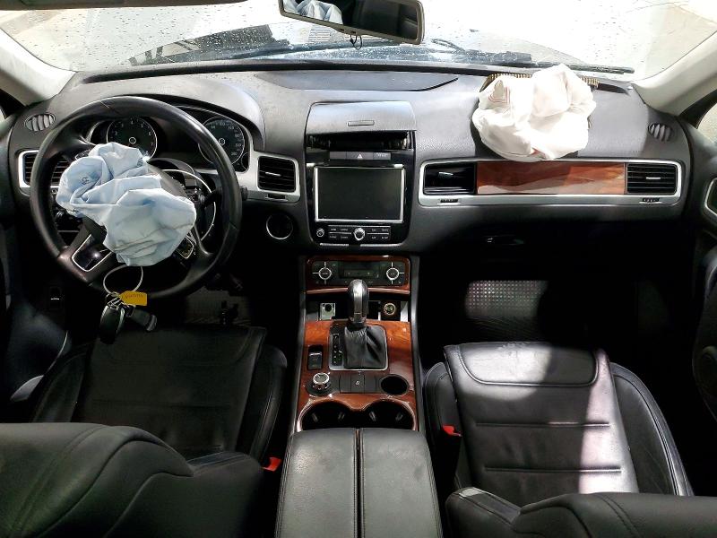 Продажа на аукционе авто 2011 Volkswagen Touareg, vin: WVGFF9BP0BD005570, номер лота: 64233736