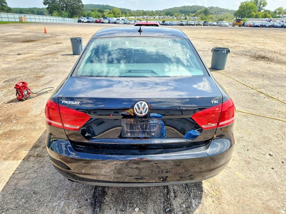 66077926 :رقم المزاد ، 1VWAS7A30EC111540 vin ، 2014 Volkswagen Passat مزاد بيع