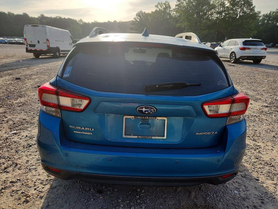 64785146 :رقم المزاد ، 4S3GTAU66J3712751 vin ، 2018 Subaru Impreza مزاد بيع