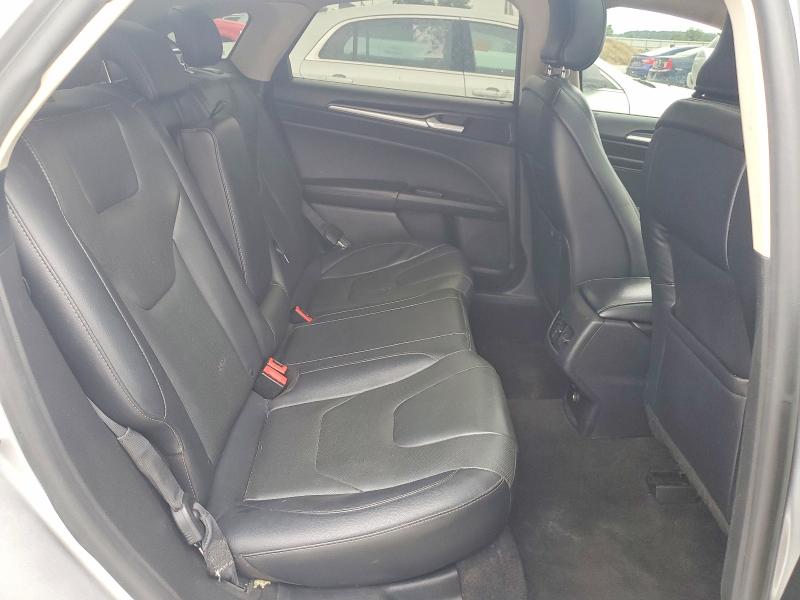 63865376 :رقم المزاد ، 3FA6P0K90KR254270 vin ، 2019 Ford Fusion مزاد بيع
