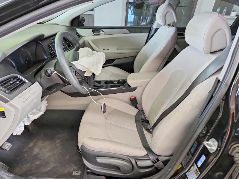 2017 Hyundai Sonata მანქანა იყიდება აუქციონზე, vin: 5NPE24AF2HH581249, აუქციონის ნომერი: 63601456