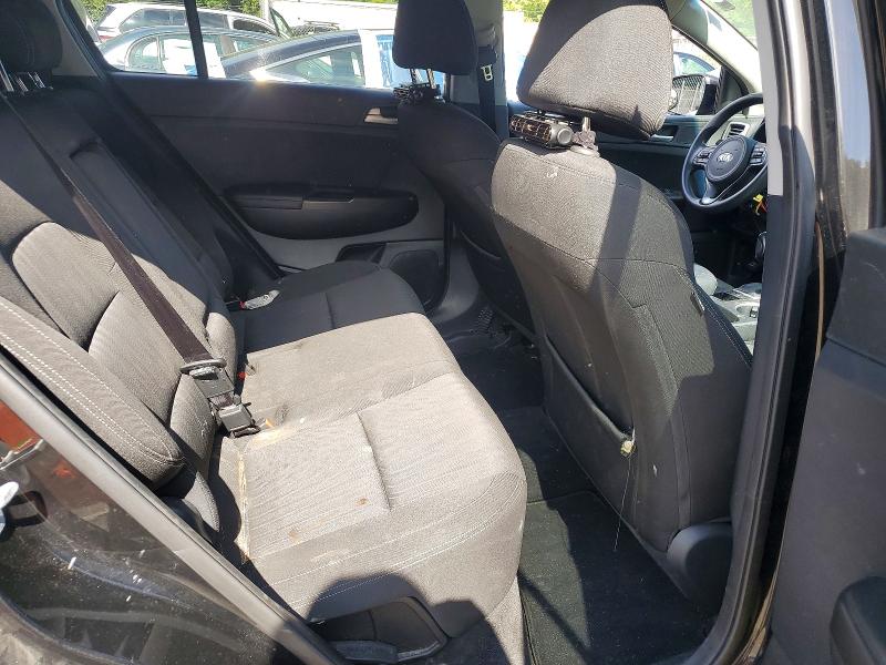 65732656 :رقم المزاد ، KNDPMCAC2H7121161 vin ، 2017 Kia Sportage مزاد بيع