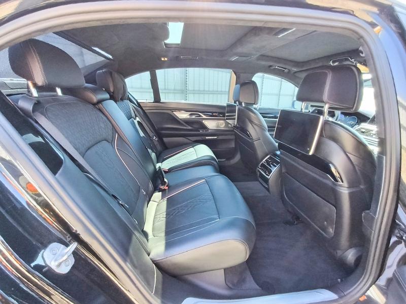 63597976 :رقم المزاد ، WBA7F2C57HG543734 vin ، 2017 Bmw Alpina B7 مزاد بيع