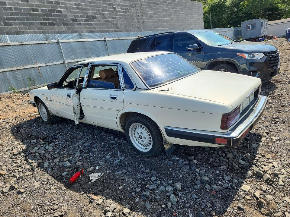 1989 Jaguar Xj6 მანქანა იყიდება აუქციონზე, vin: SAJHY1541KC567978, აუქციონის ნომერი: 65730346