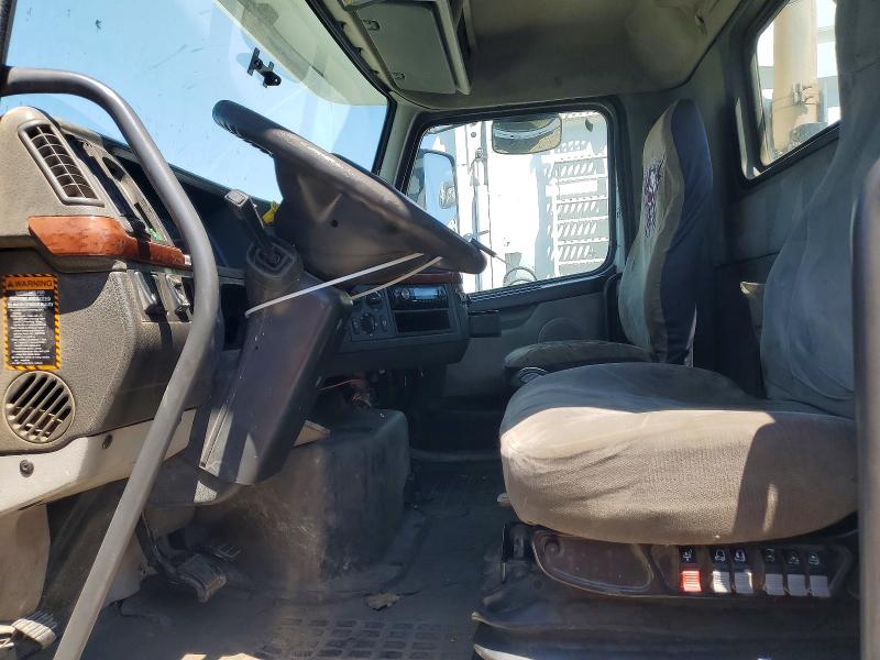 Продажа на аукционе авто 2011 Volvo Vnl, vin: 4V4NC9EG9BN532932, номер лота: 64145506