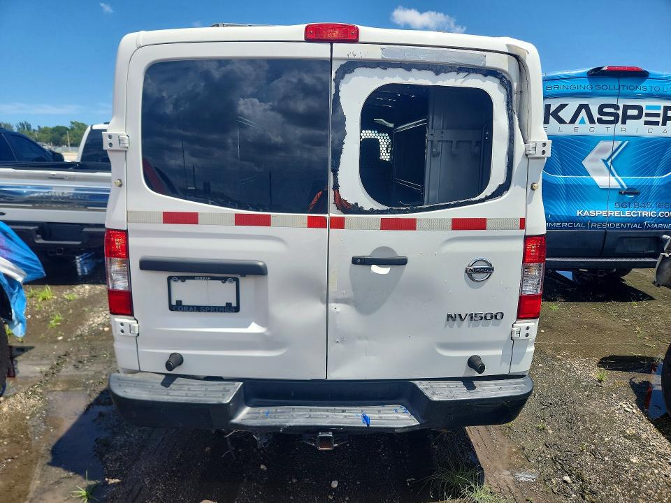 66060136 :رقم المزاد ، 1N6BF0KM0KN808732 vin ، 2019 Nissan Nv مزاد بيع