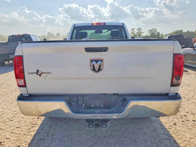 61737946 :رقم المزاد ، 3C6JR6DT4KG561504 vin ، 2019 Ram 1500 Classic مزاد بيع