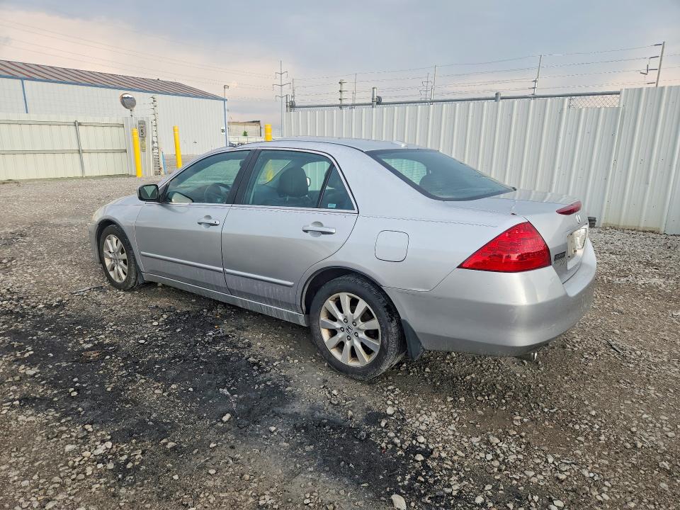 2007 Honda Accord მანქანა იყიდება აუქციონზე, vin: 1HGCM66557A035775, აუქციონის ნომერი: 64597616