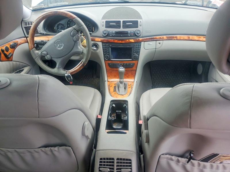 Продажа на аукционе авто 2009 Mercedes-benz E, vin: WDBUH87X69B401371, номер лота: 65491046