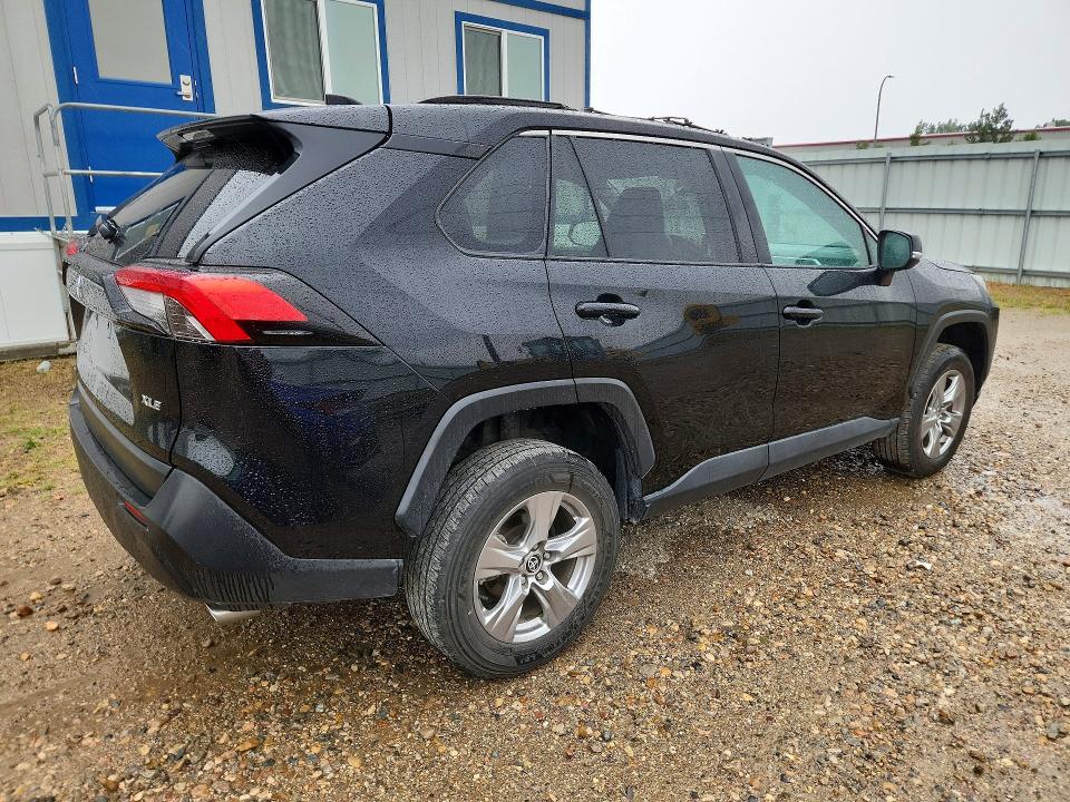 2024 Toyota Rav4 მანქანა იყიდება აუქციონზე, vin: 2T3W1RFV8RW323400, აუქციონის ნომერი: 64339156