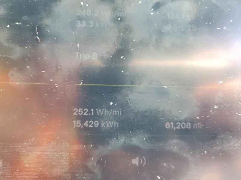 64383046 :رقم المزاد ، 5YJ3E1EAXPF483935 vin ، 2023 Tesla Model 3 مزاد بيع