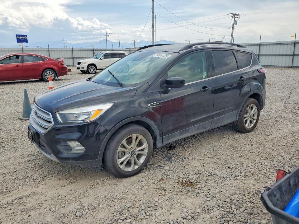 2018 Ford Escape მანქანა იყიდება აუქციონზე, vin: 1FMCU9GD3JUC11651, აუქციონის ნომერი: 64343526