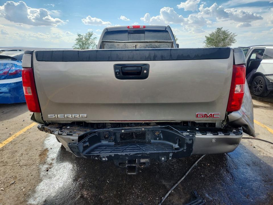 2013 Gmc Sierra მანქანა იყიდება აუქციონზე, vin: 1GT426C88DF220974, აუქციონის ნომერი: 64828436