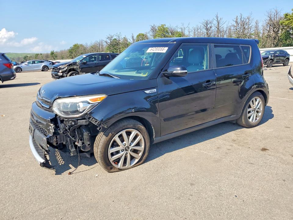 Продаж на аукціоні авто 2018 Kia Soul, vin: KNDJP3A51J7516596, номер лоту: 64289066