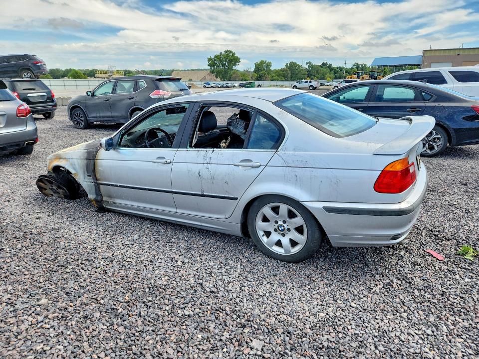 Продаж на аукціоні авто 2001 Bmw 325, vin: WBAAV33431FV04656, номер лоту: 65892876