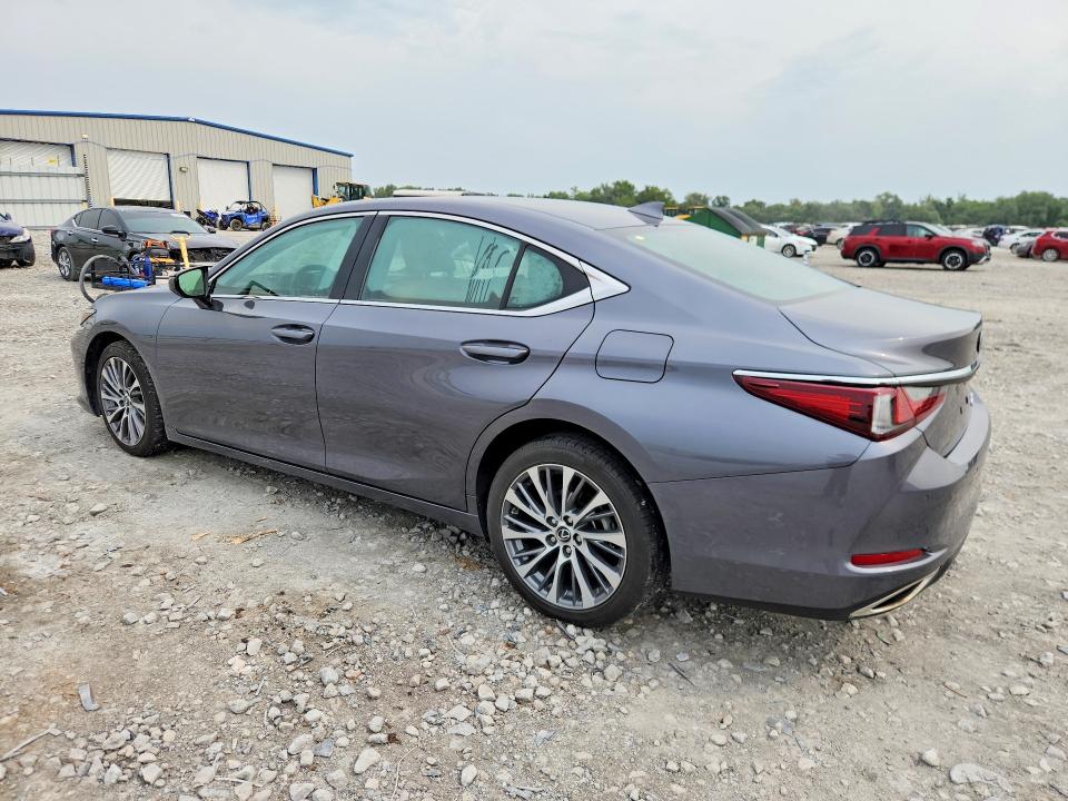64389016 :رقم المزاد ، 58ADZ1B10LU075687 vin ، 2020 Lexus Es مزاد بيع