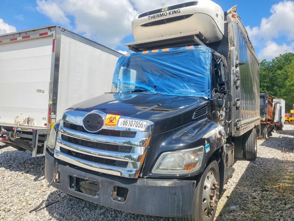 66107056 :رقم المزاد ، 5PVNJ8JM6K4S51023 vin ، 2019 Hino 258/268 مزاد بيع