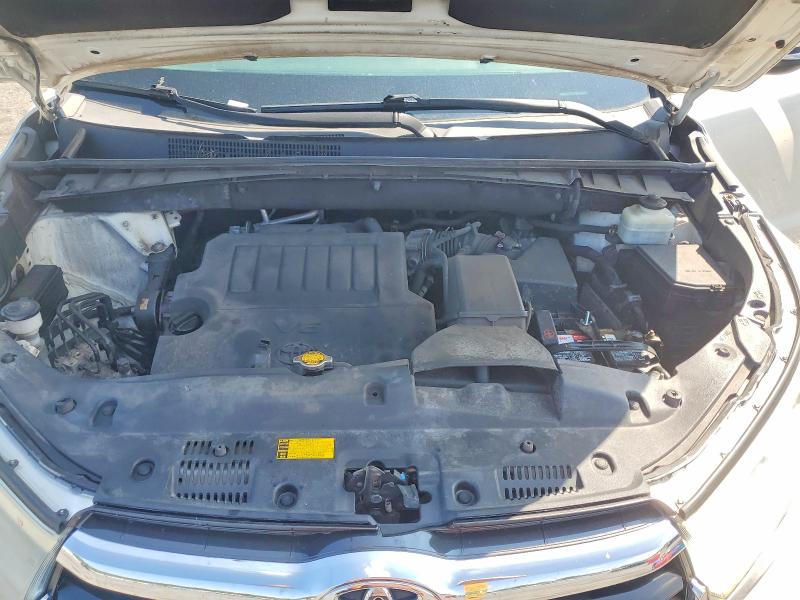 2015 Toyota Highlander მანქანა იყიდება აუქციონზე, vin: 5TDBKRFHXFS073676, აუქციონის ნომერი: 63518186