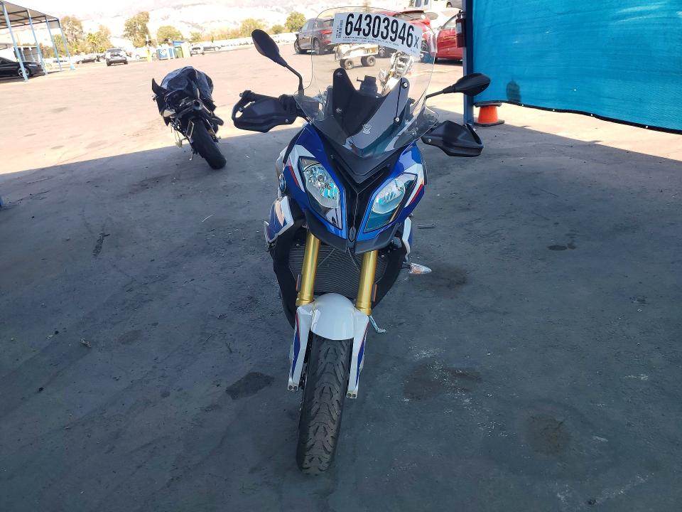 Продажа на аукционе авто 2018 Bmw S 1000, vin: WB10D1301JZ463376, номер лота: 64303946