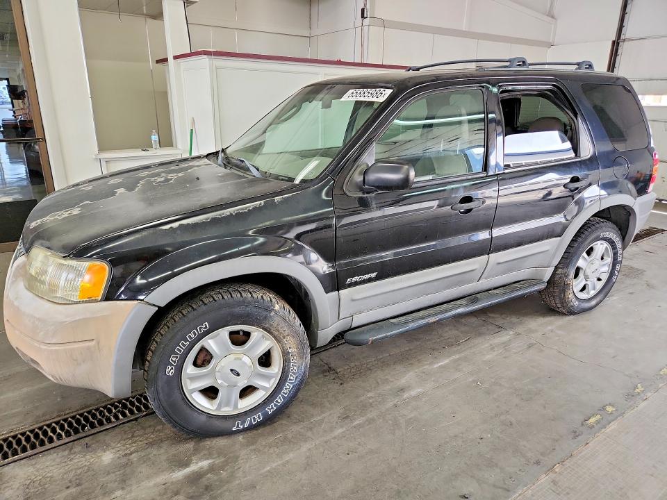 65885986 :رقم المزاد ، 1FMYU03172KC10819 vin ، 2002 Ford Escape مزاد بيع