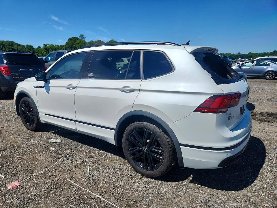 62019006 :رقم المزاد ، 3VV8B7AX9NM057840 vin ، 2022 Volkswagen Tiguan مزاد بيع
