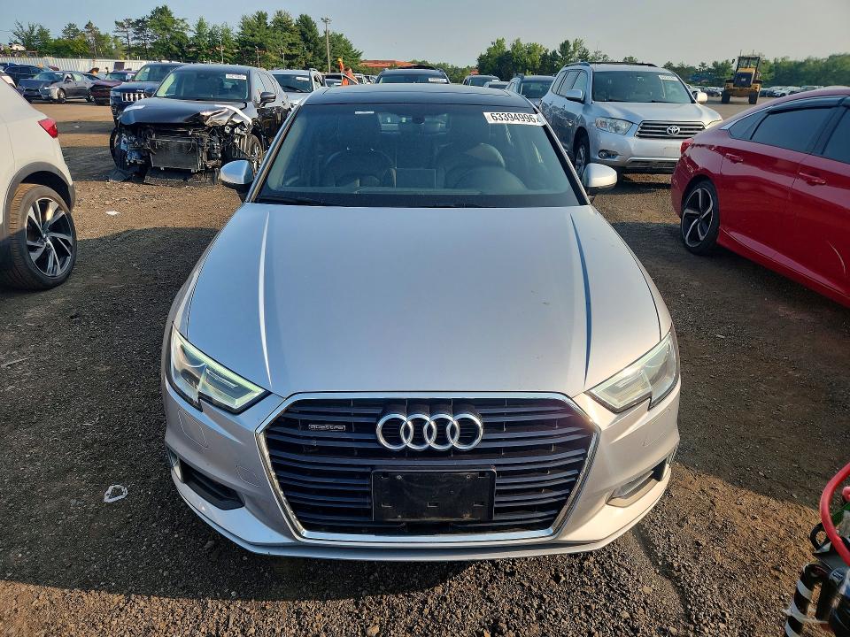 Продажа на аукционе авто 2017 Audi A3, vin: WAUB8GFF2H1074271, номер лота: 63394996