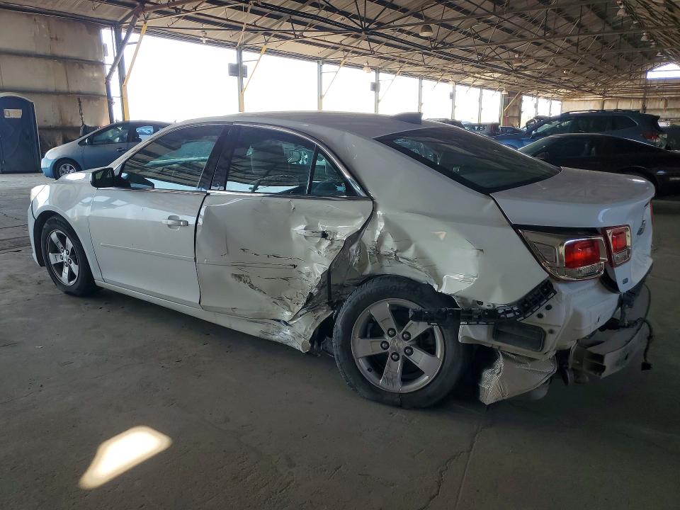 64563106 :رقم المزاد ، 1G11B5SLXFF198071 vin ، 2015 Chevrolet Malibu مزاد بيع