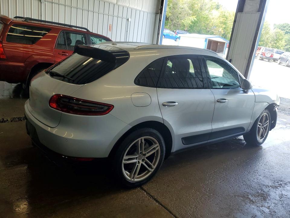 Продаж на аукціоні авто 2015 Porsche Macan, vin: WP1AB2A57FLB71788, номер лоту: 66469786